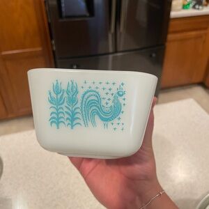 PYREX Ovenware Dish